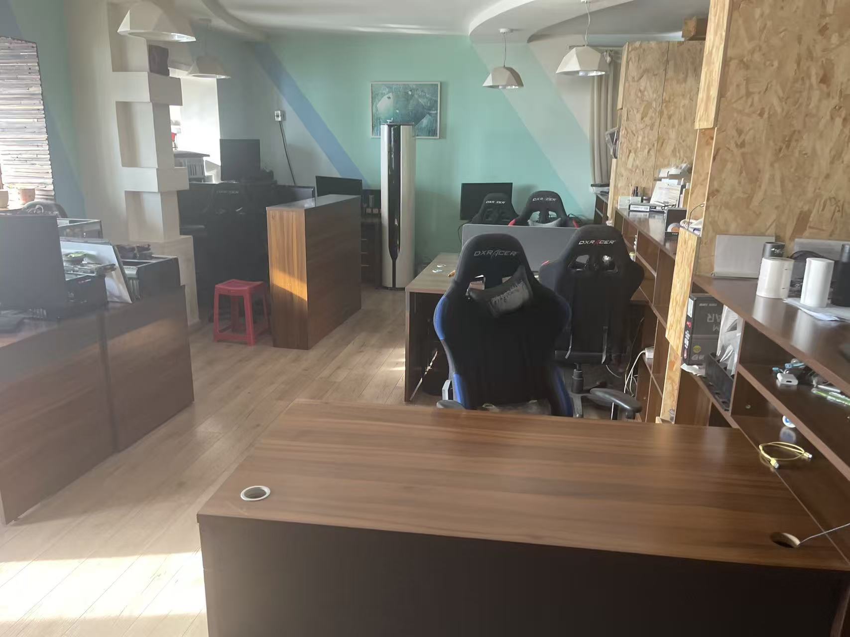 新疆联合在线乌鲁木齐办公场所全景